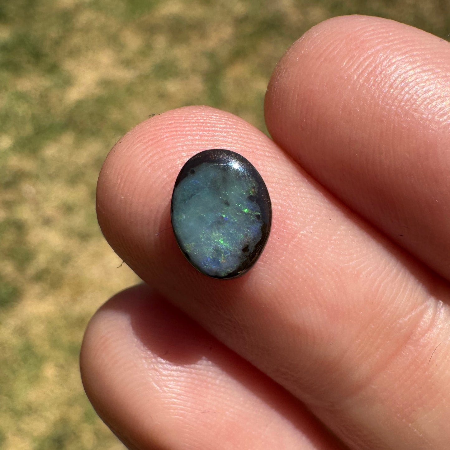 1.27 Ct small boulder opal