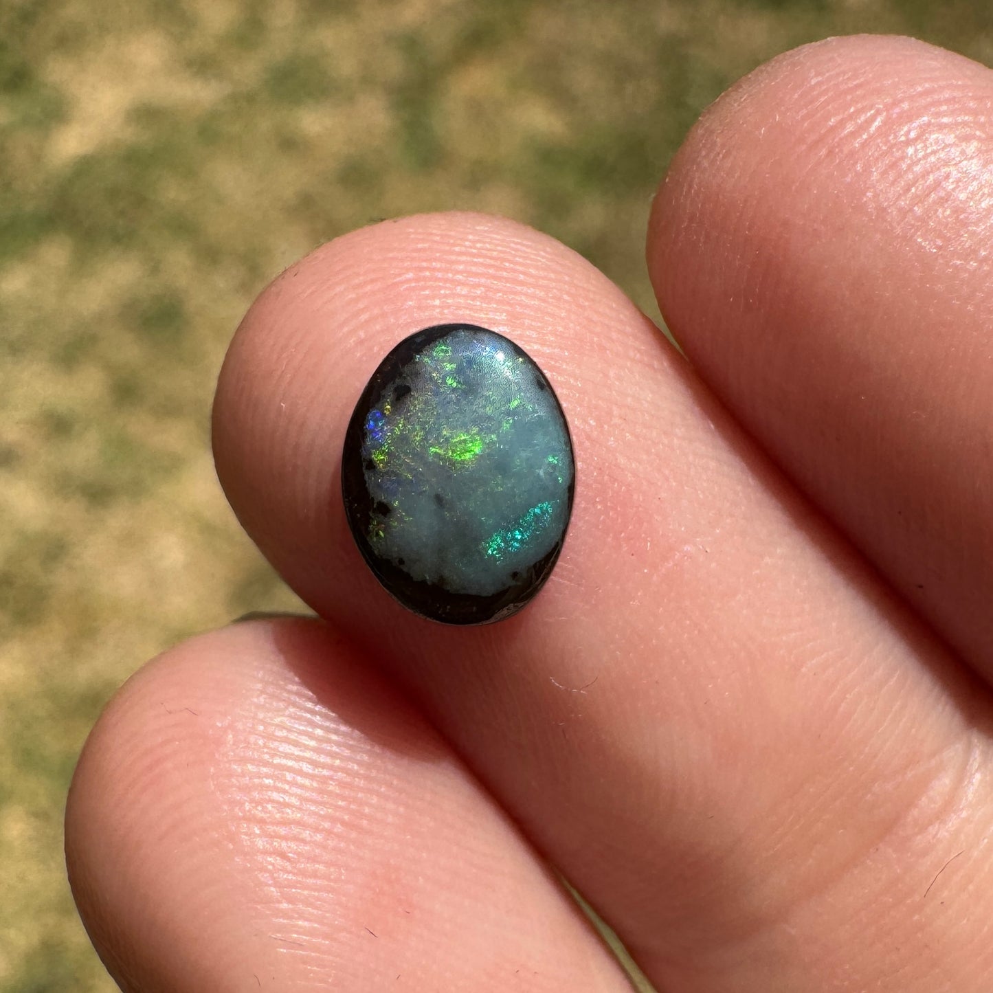 1.27 Ct small boulder opal