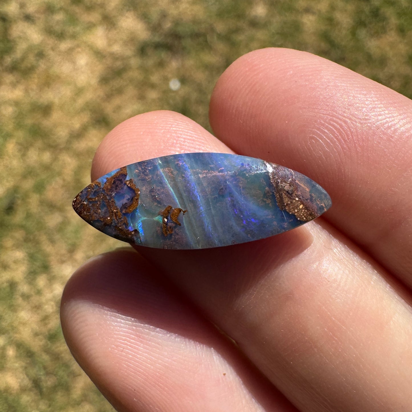 5.60 Ct striped boulder opal