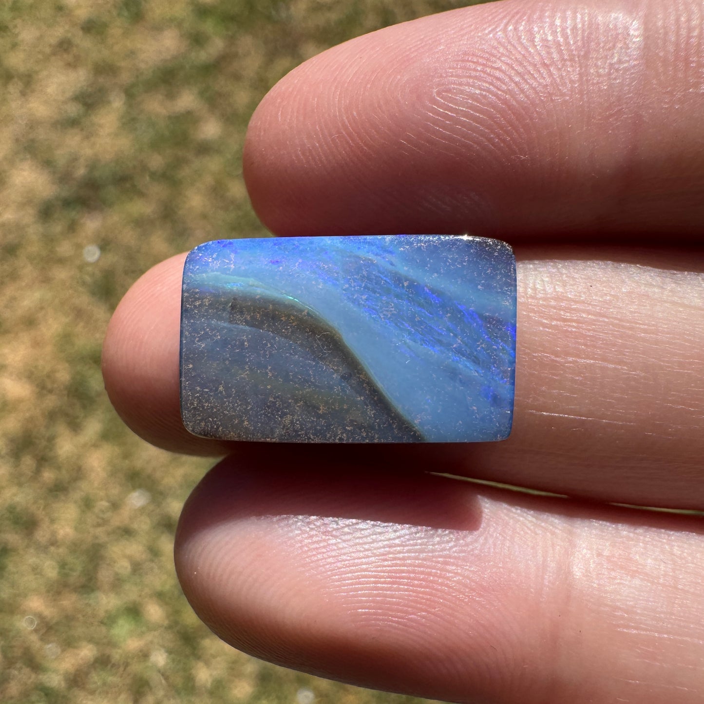 8.36 Ct two-tone boulder opal