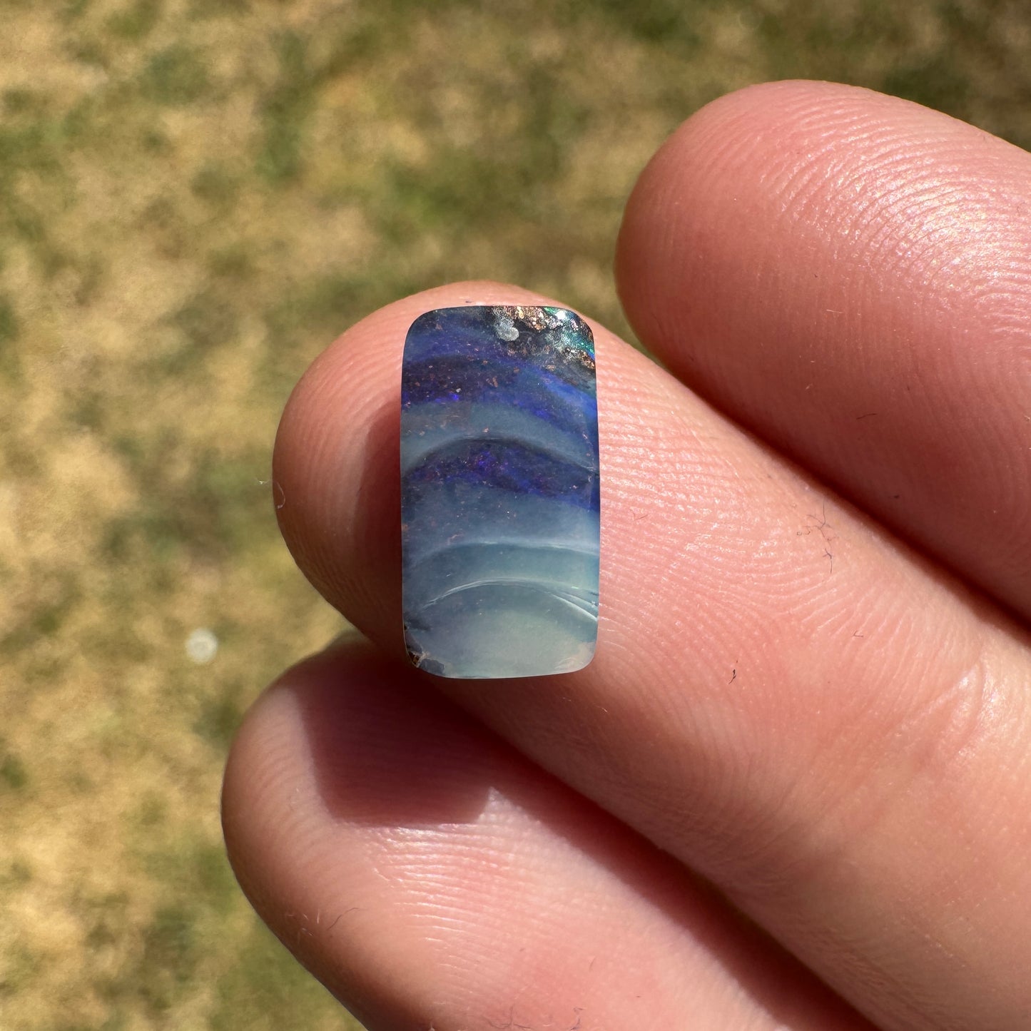 1.52 Ct small boulder opal