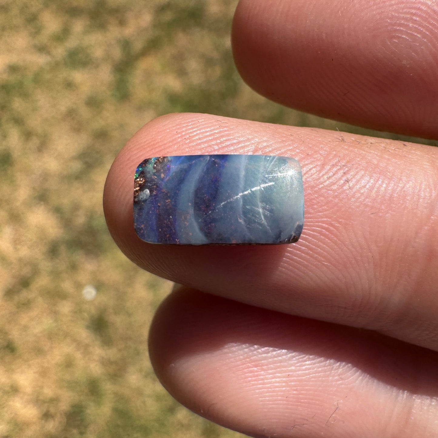 1.52 Ct small boulder opal