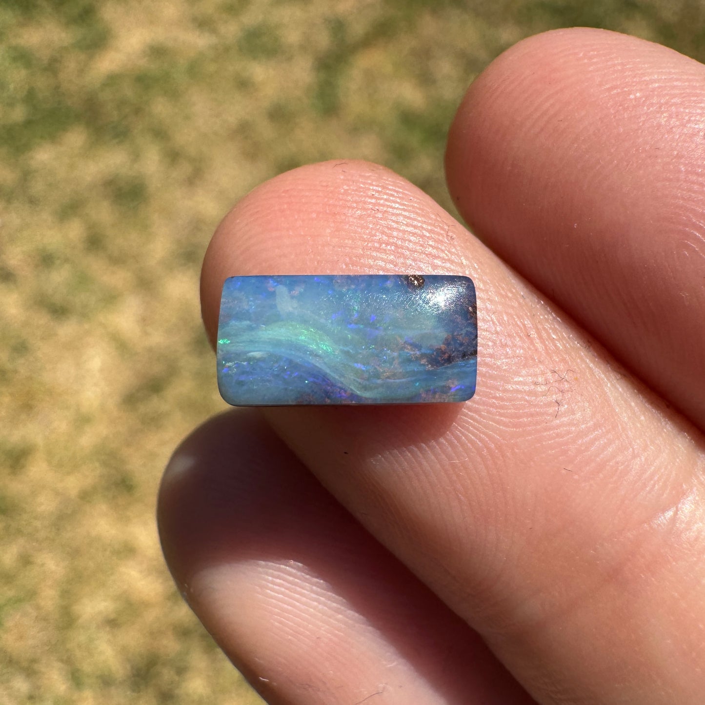 1.67 Ct small boulder opal
