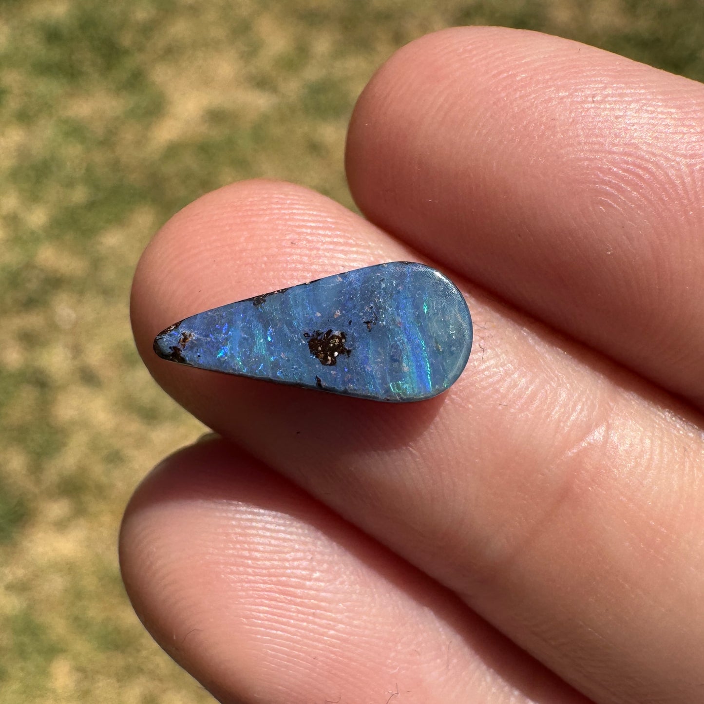 2.02 Ct small boulder opal