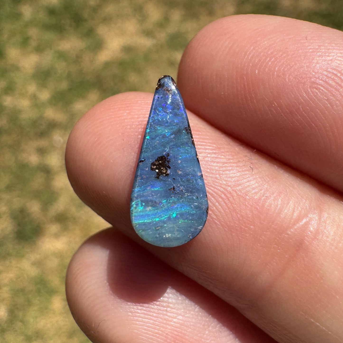 2.02 Ct small boulder opal