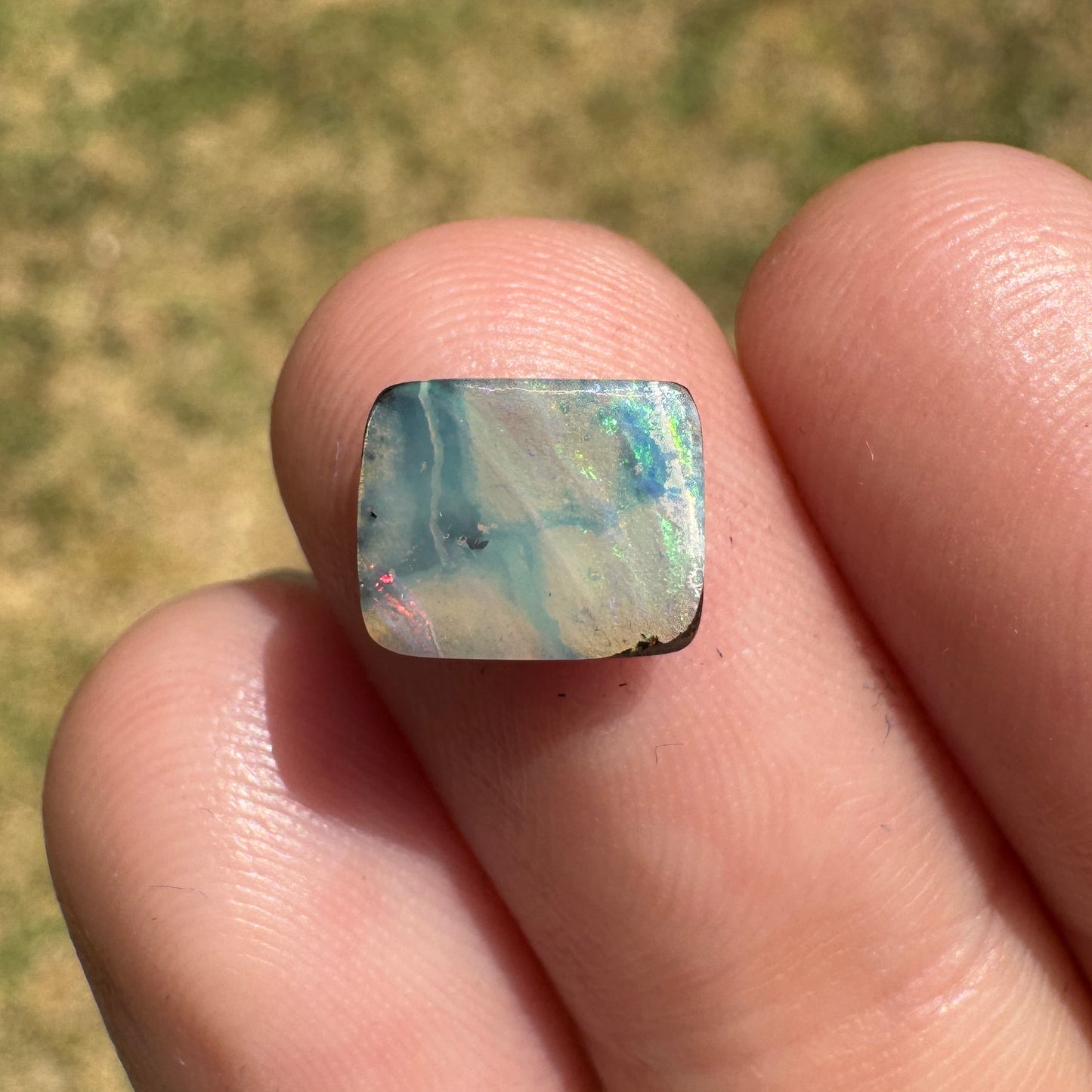 1.60 Ct small boulder opal