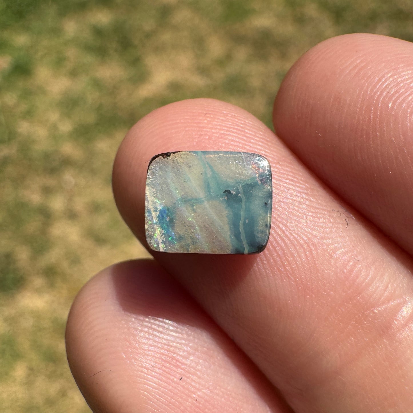 1.60 Ct small boulder opal
