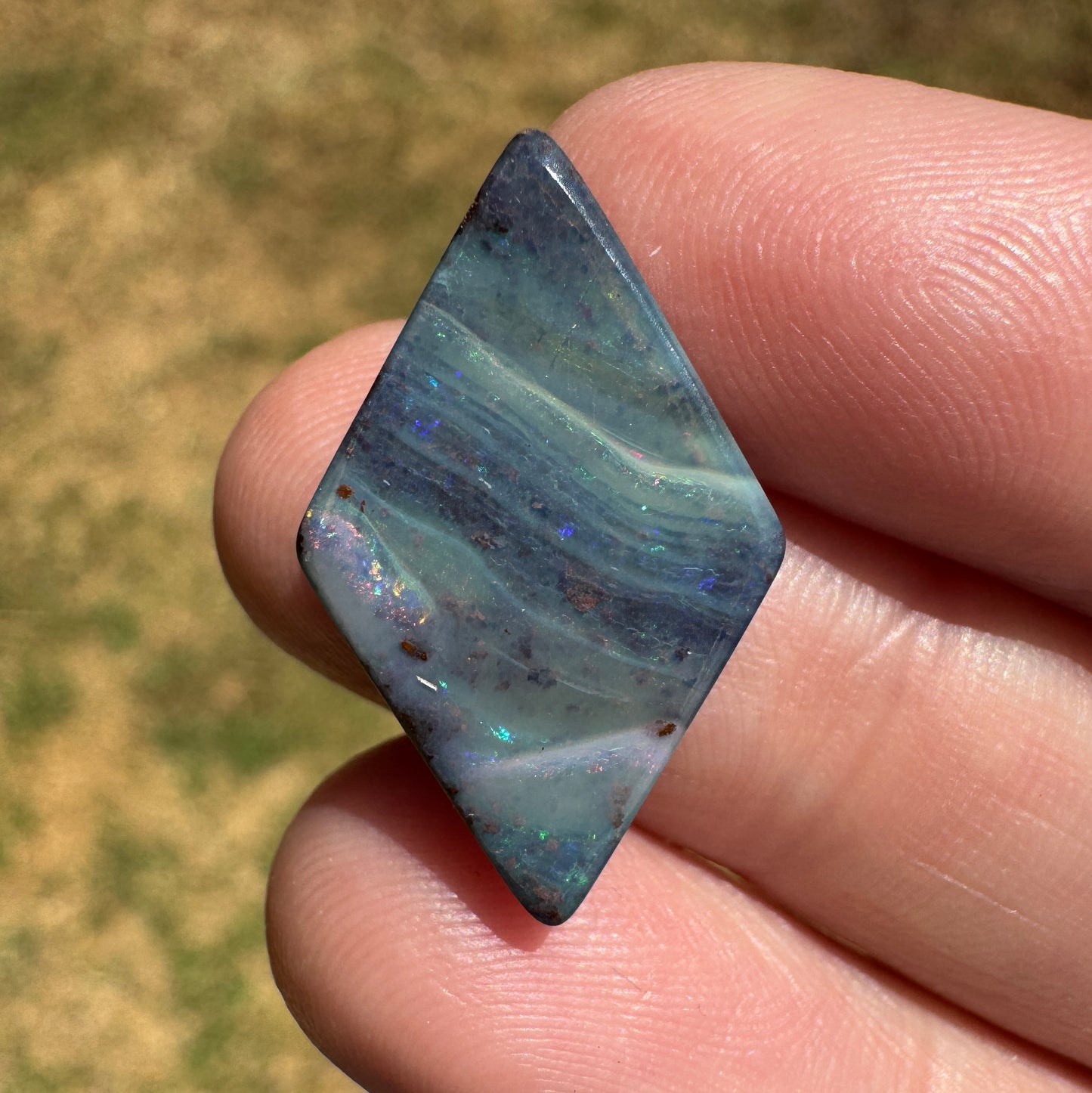 4.93 Ct diamond-shaped boulder opal