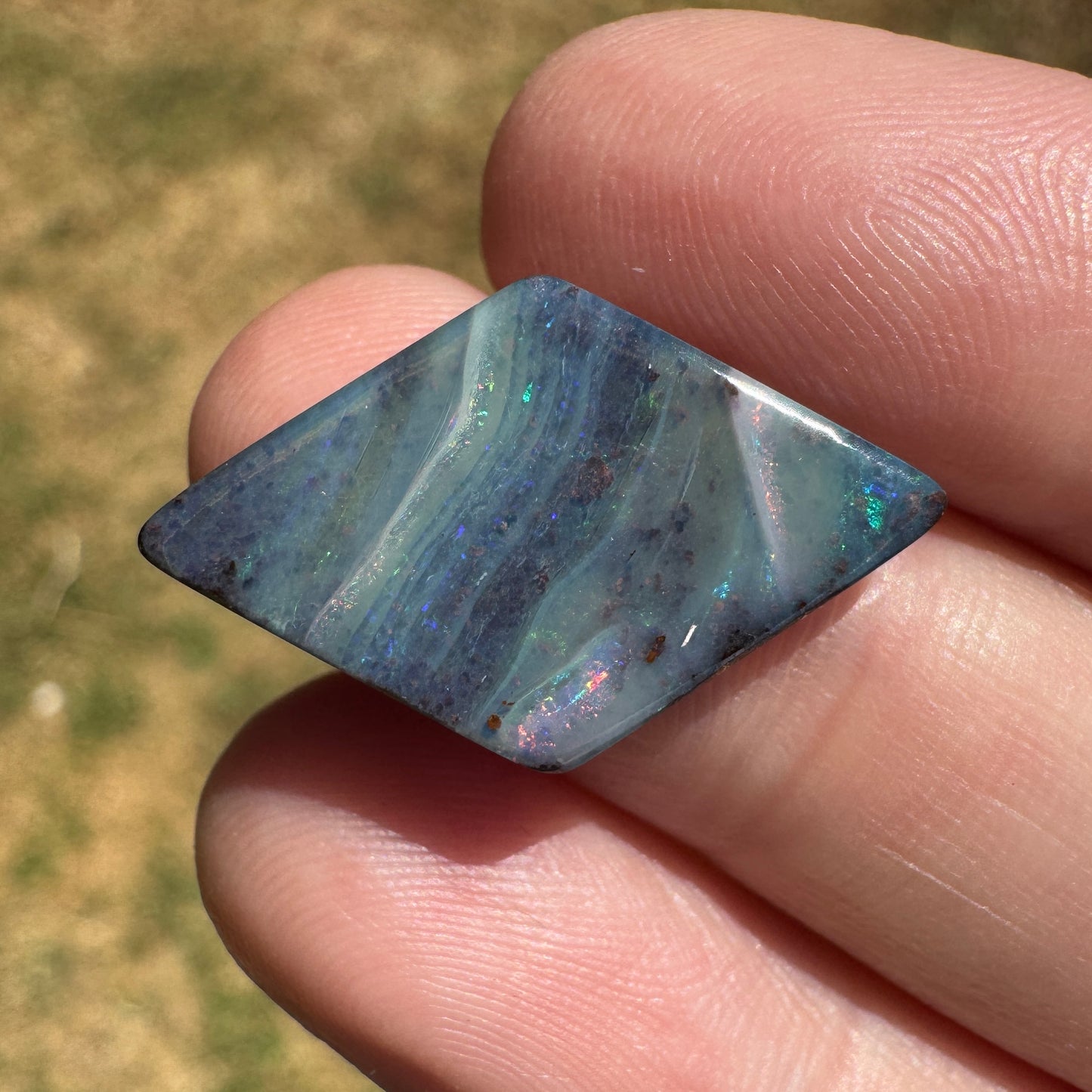 4.93 Ct diamond-shaped boulder opal